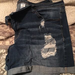 Maurices destroyed denim stretch jean shorts
